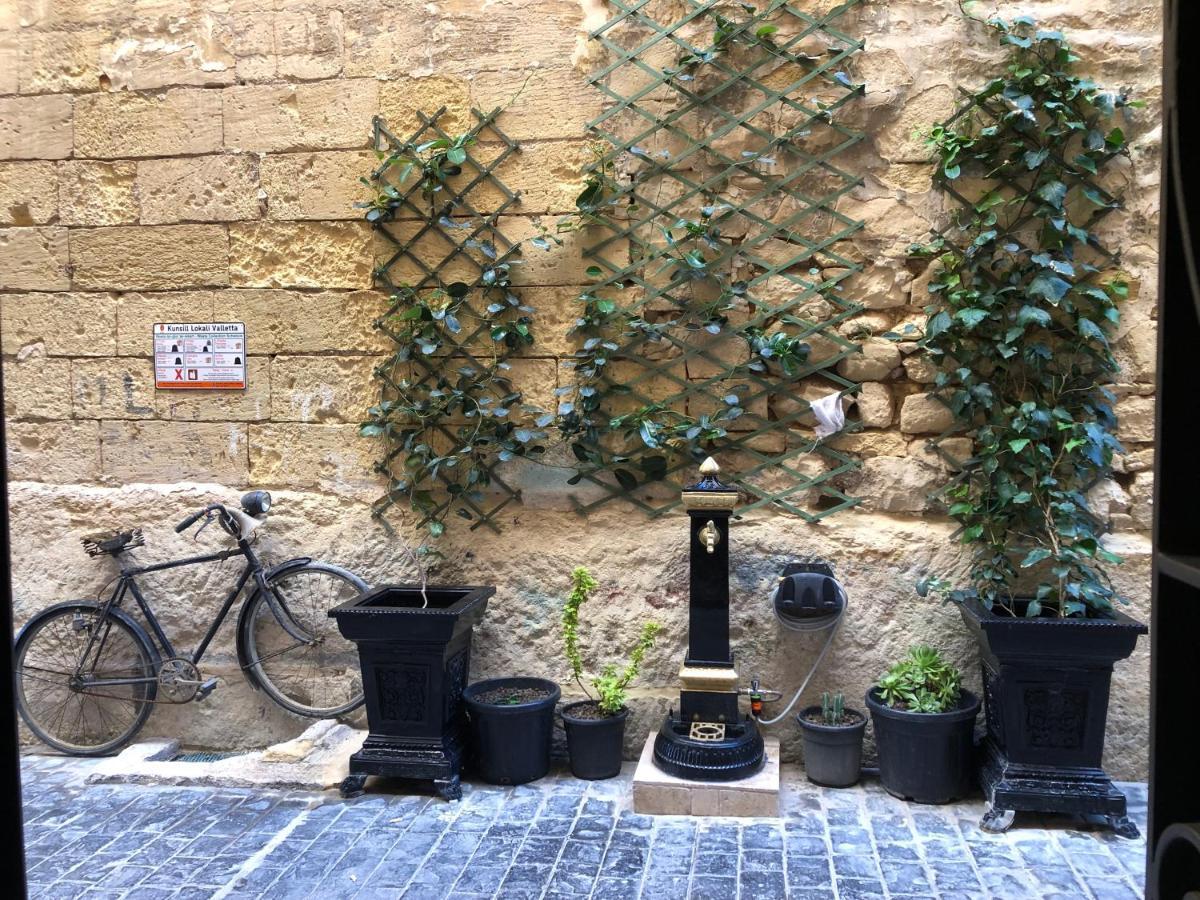 10 La Ruelle Apartment Valletta Luaran gambar